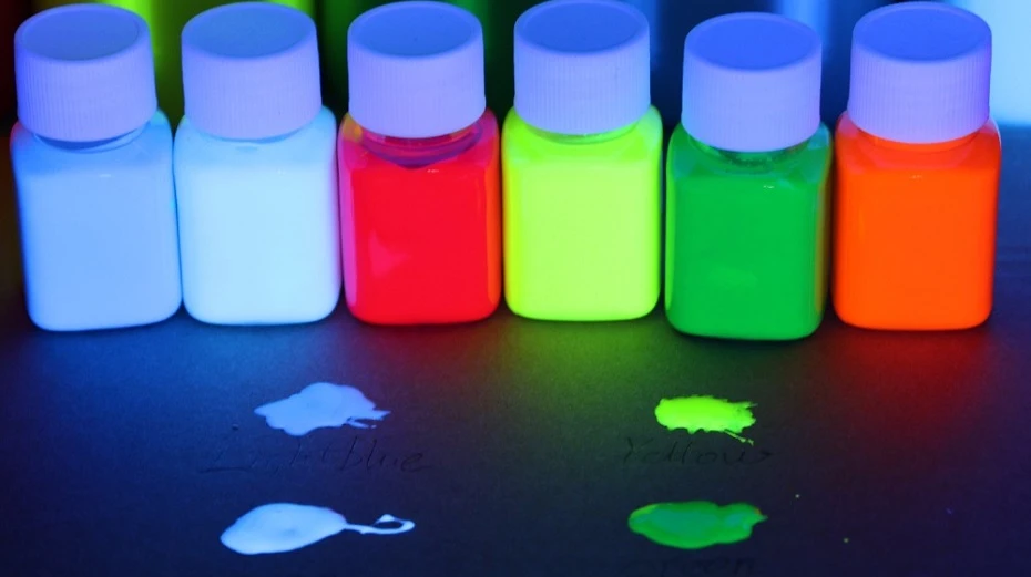 fluorescent ink