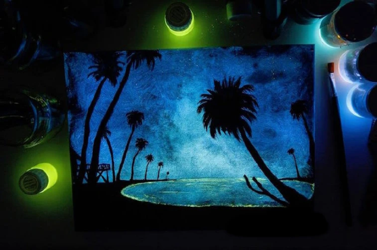 Fluorescent paint painting