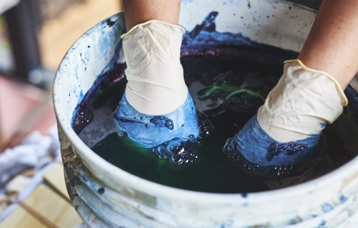 Indigo fabric colorant